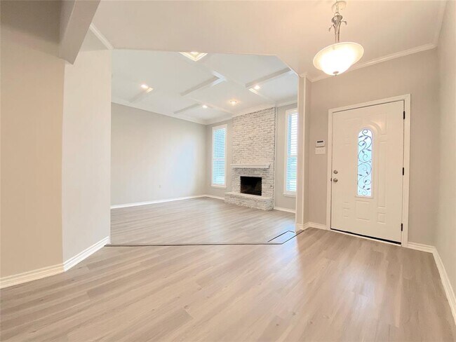 Building Photo - 4207 Country Brook Dr
