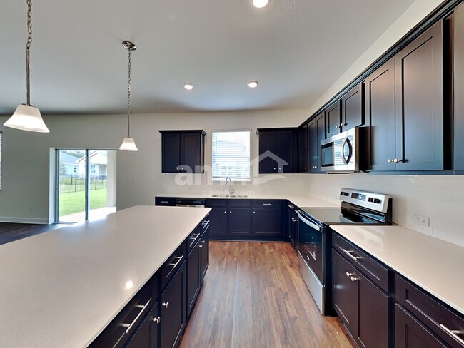 Foto del edificio - 33880 Thyme Drive