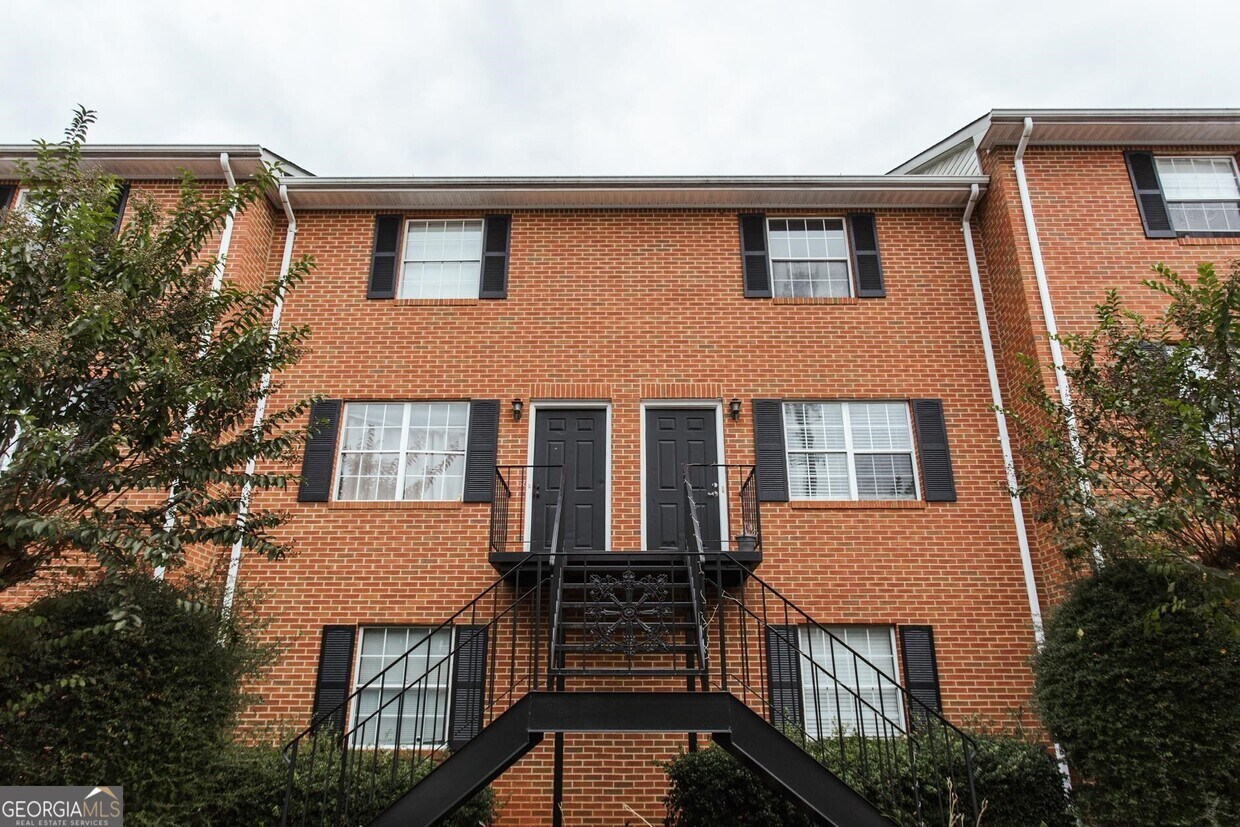 Foto principal - 2165 S Milledge Ave