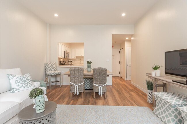 Building Photo - 1 bedroom in Boston MA 02109