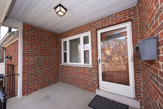 Foto del edificio - WHITE OAK - Cozy 3 bed 1.5 bath home w garage