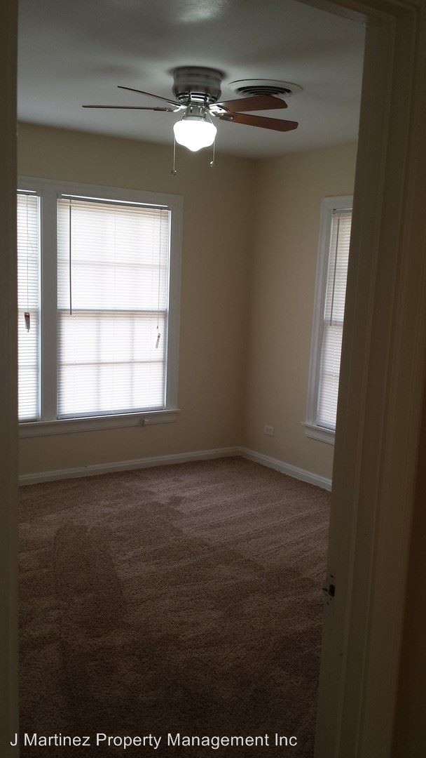 Building Photo - 4 br, 2 bath House - 201 4th Ave