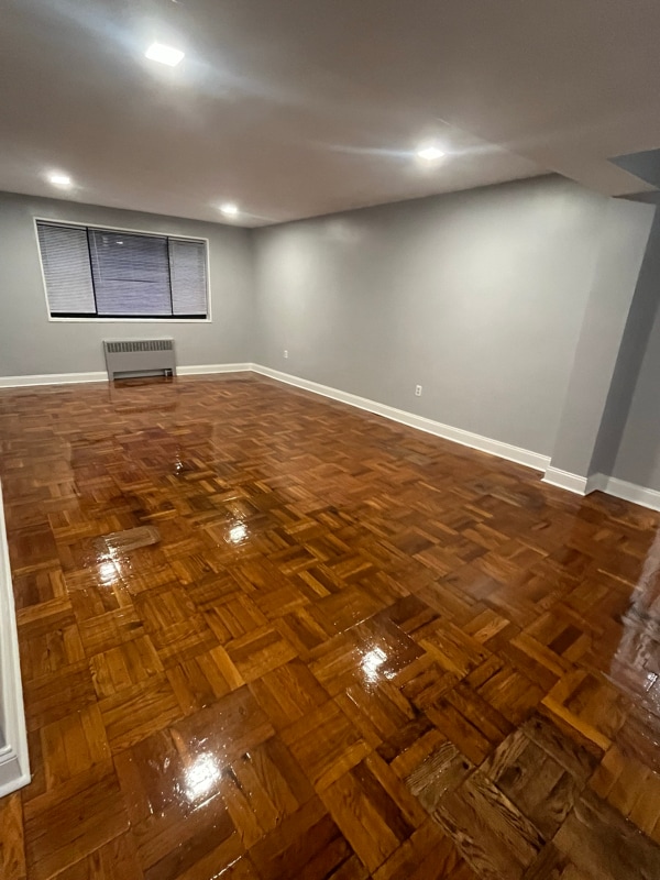 Building Photo - 56 S Munn Ave