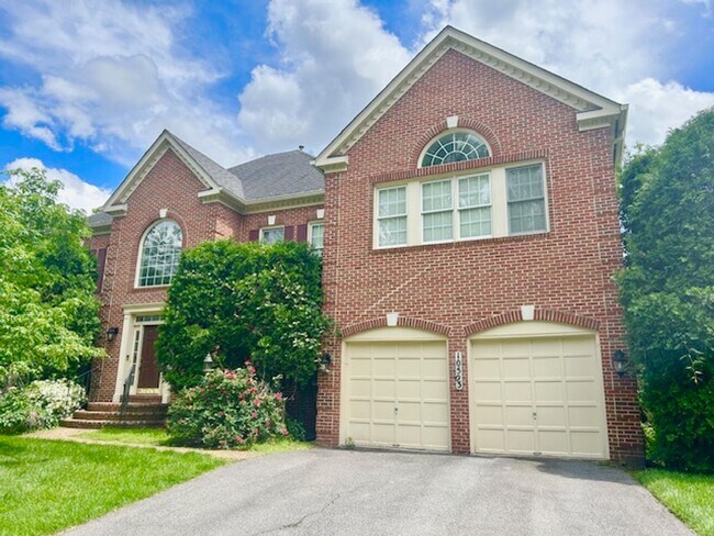 Building Photo - 10503 Aubinoe Farm Dr