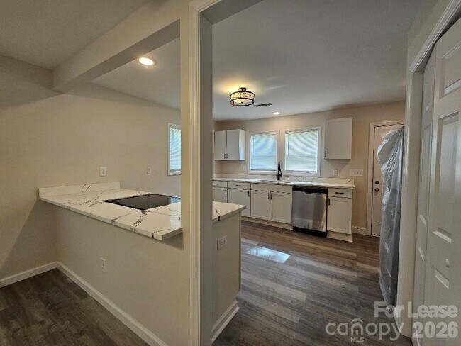 Foto del edificio - 2507 Moreland St