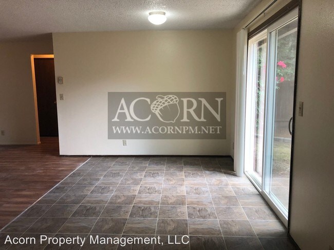 Foto del edificio - 2 br, 1 bath House - 6374 F Street