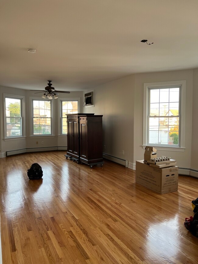 Living Room/DIning Room - 64 W 15th St