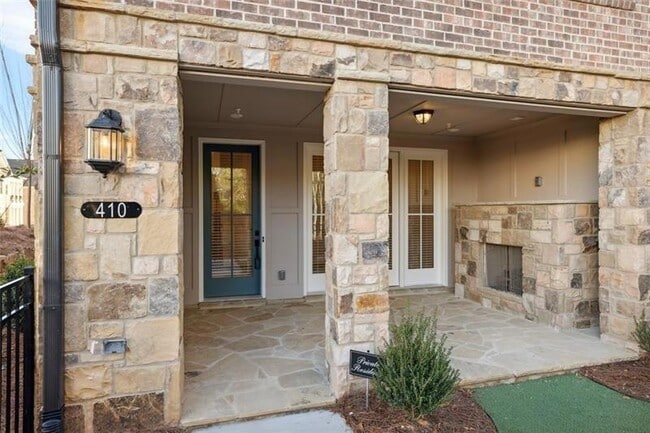 Photo - 410 Townly Court Unit Townhome