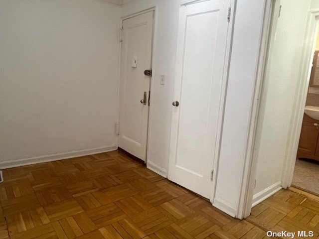 Foto del edificio - 135-12 77th Ave