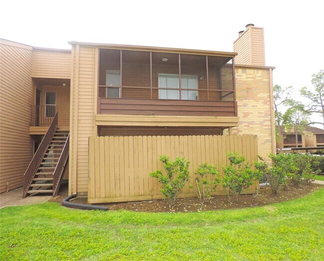 Foto del edificio - 10555 Turtlewood Ct