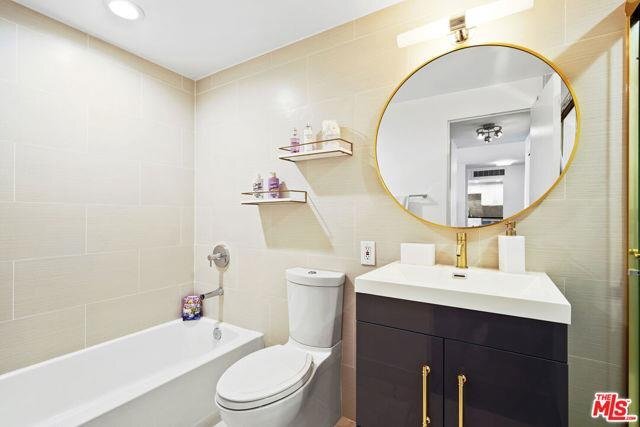 Foto principal - 10450 Wilshire Blvd