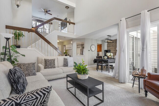 Foto del edificio - 1437 Whitman Ct