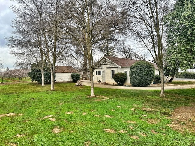 Foto del edificio - 26997 Rd 164