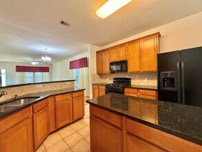 Building Photo - 7323 Boerne Creek Dr