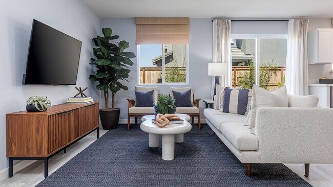 Foto del edificio - 4 Bed 2.5 Ba 2 Story 2 Car