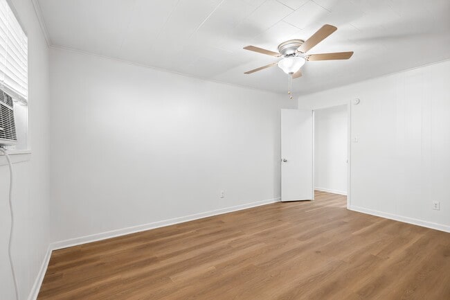 Foto del edificio - 206 Parmley Dr