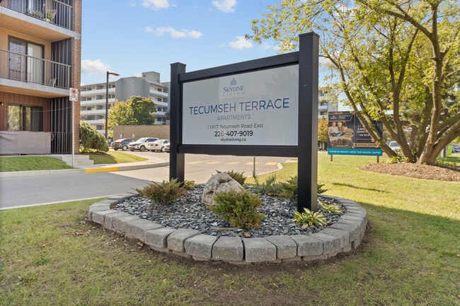 Photo du bâtiment - Tecumseh Terrace Apartments