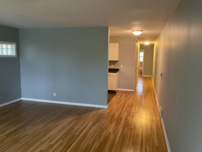 Foto del edificio - 5124-5126 46th Ave S