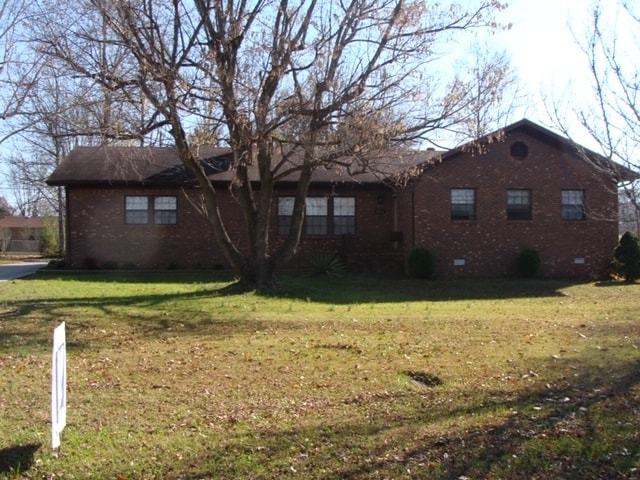 Building Photo - 1636 Flintwood Ave