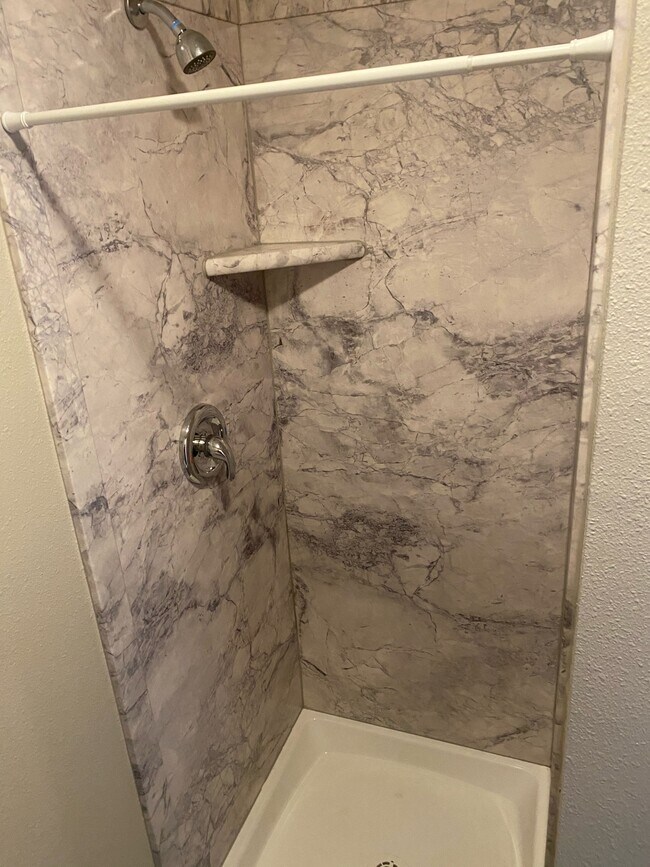 Foto del edificio - 519 Central Ave