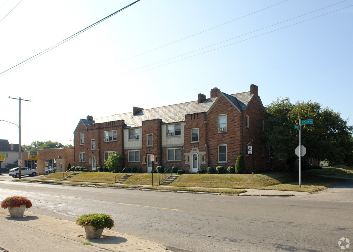 Building Photo - 1209-1217 W 5th Ave