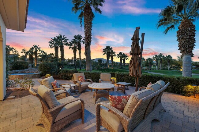 Foto del edificio - 704 Mission Creek Dr