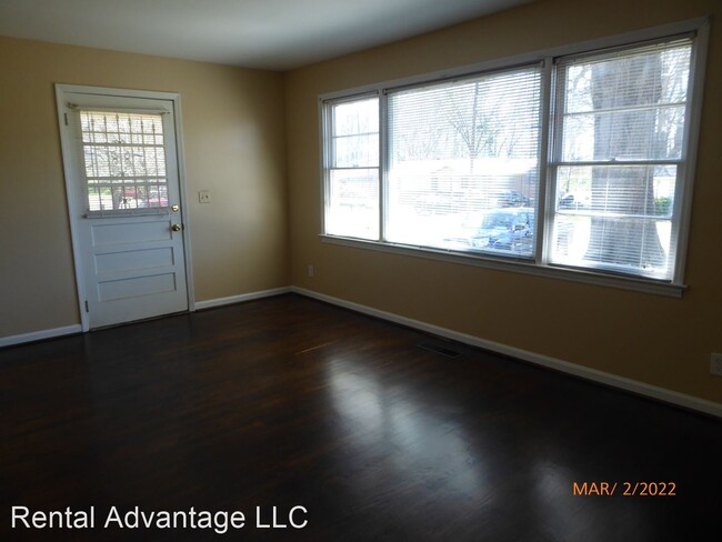 Building Photo - 3 br, 1 bath House - 2313 Circle Dr