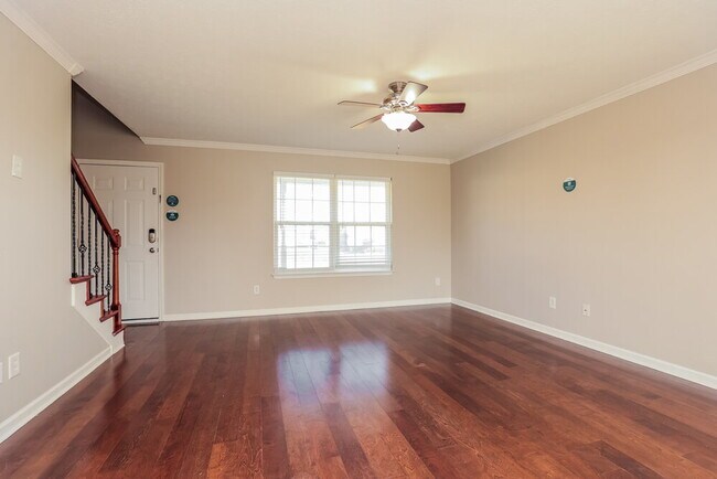 Foto del edificio - 2209 Dewey Dr