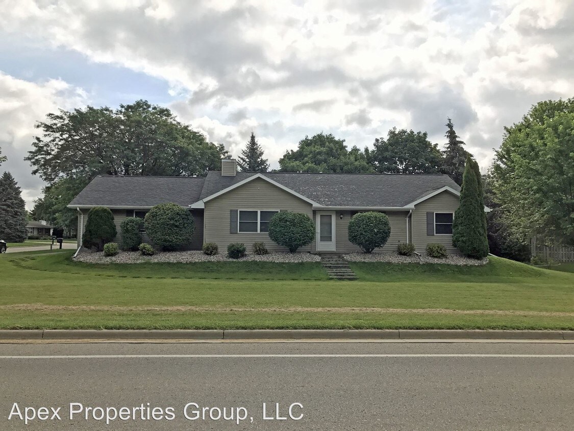 Primary Photo - 2139 W Harvest Dr