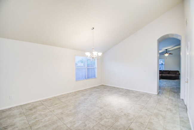 Foto del edificio - Lakewood 3 Bedroom for Rent!