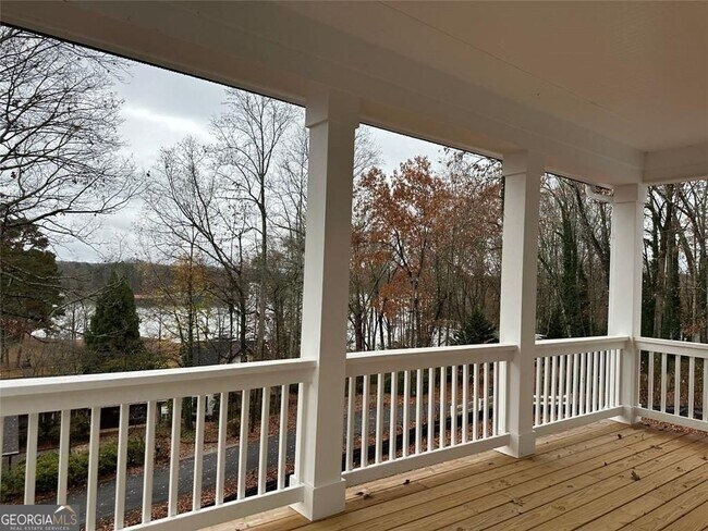 Foto del edificio - 35 Clearwater Dr