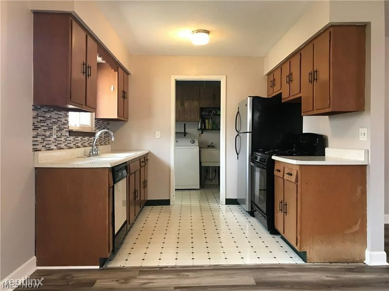 Primary Photo - 3 br, 1 bath House - 34486 Roberts Road