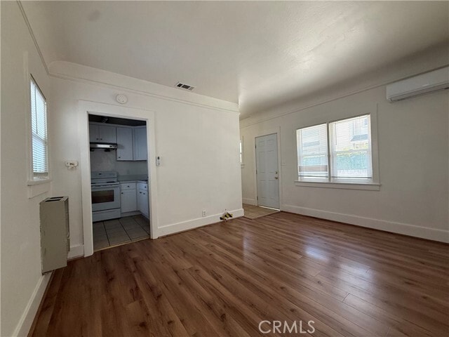 Building Photo - 61 N Chester Ave