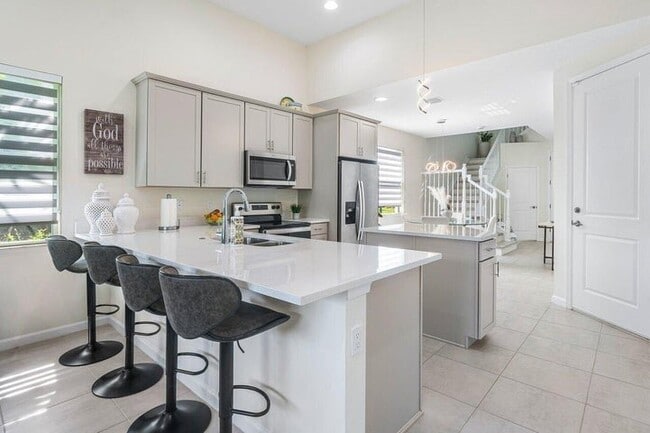 Photo - 5160 Willow Crk Dr Townhome