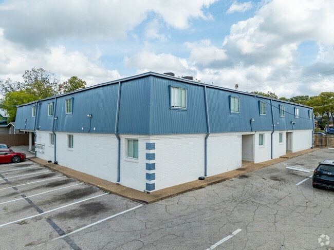 Foto principal - Manor Flats