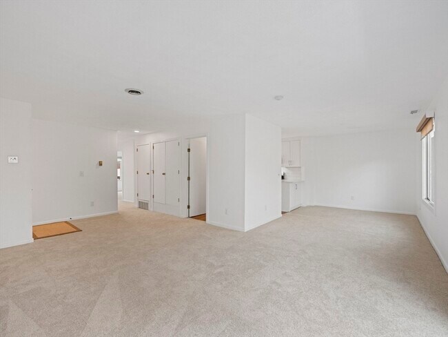 Foto del edificio - 18 Concord Greene