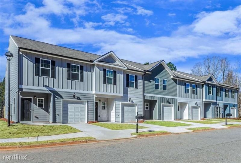 Primary Photo - 3 br, 3 bath Townhome - 2816 Hillside Way