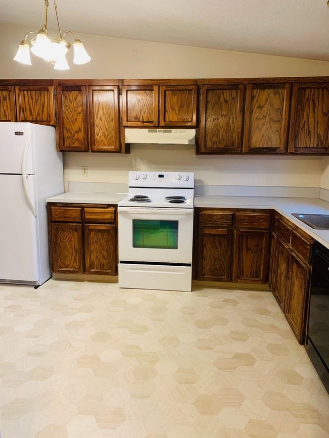 Building Photo - 3 br, 2 bath House - 15119 SW Barcelona Way