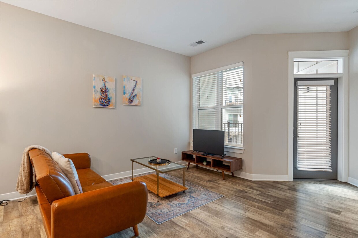 Foto principal - 530 Massachusetts Ave
