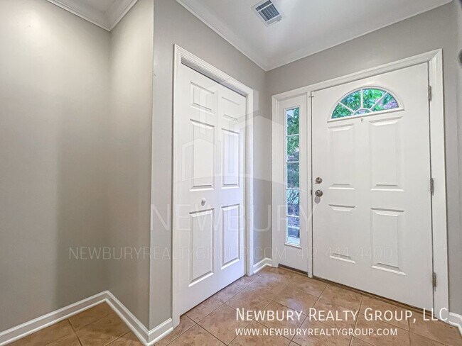 Building Photo - ***SPRING MOVE IN SPECIAL*** Introducing B...