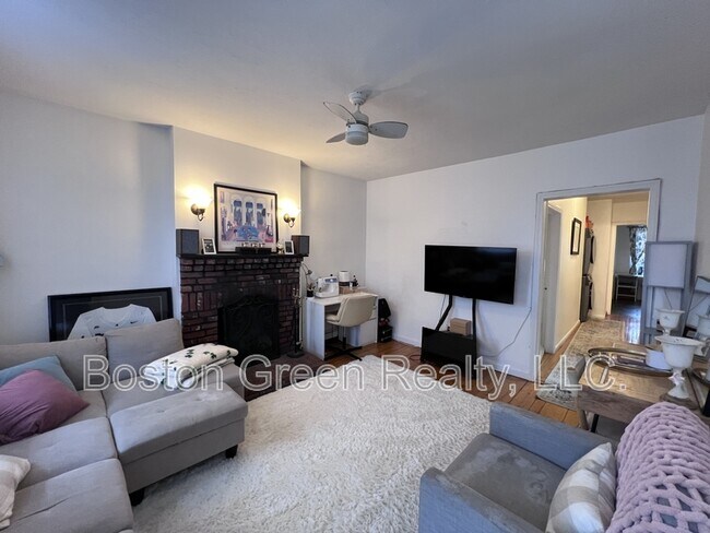 Foto del edificio - 788 E 6th St