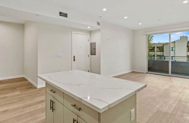 Foto del edificio - 423 Oak St