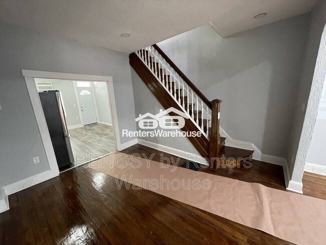Foto del edificio - 2125 Cliftwood Ave
