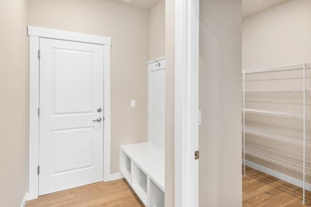 Building Photo - 5 bedroom in Puyallup WA 98374