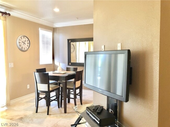 Building Photo - 270 E Flamingo Rd