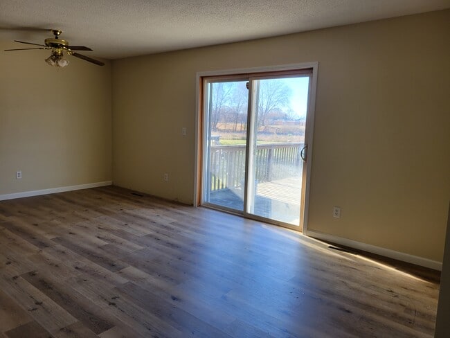 Building Photo - 11024 Swallow St NW