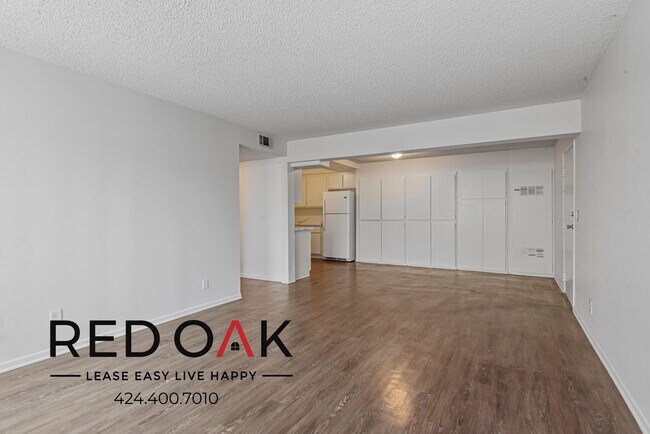 Foto del edificio - 949 White Knoll Dr