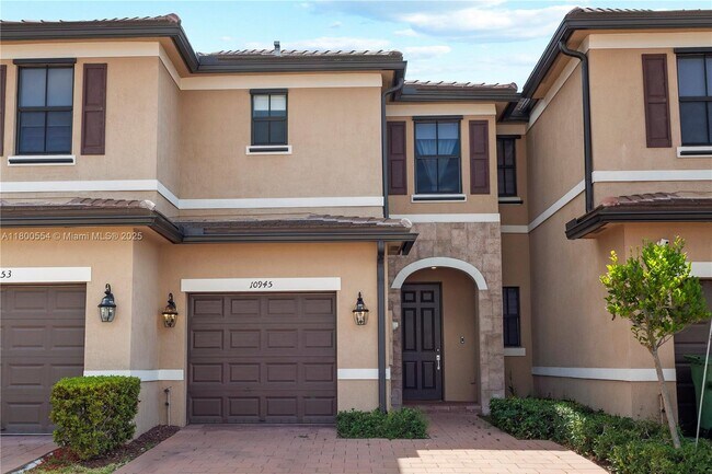 Foto del edificio - 10945 West 33rd Ct