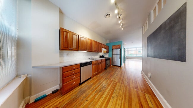 Kitchen - 313 N Charles St