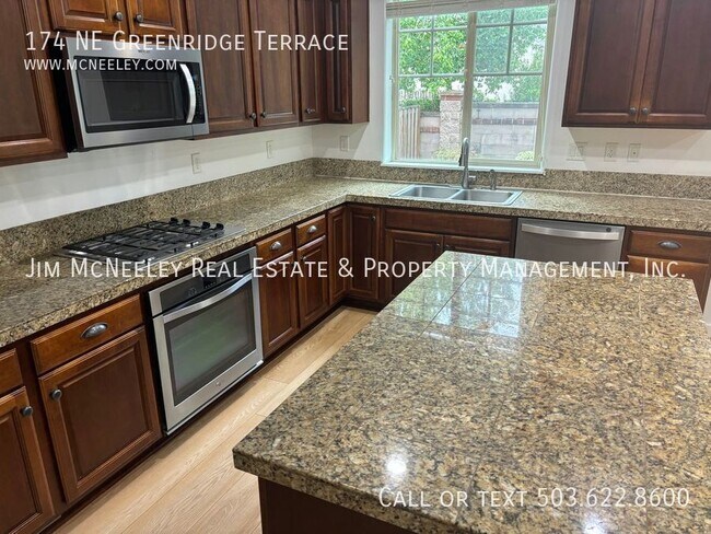 Foto del edificio - 174 NE Greenridge Terrace